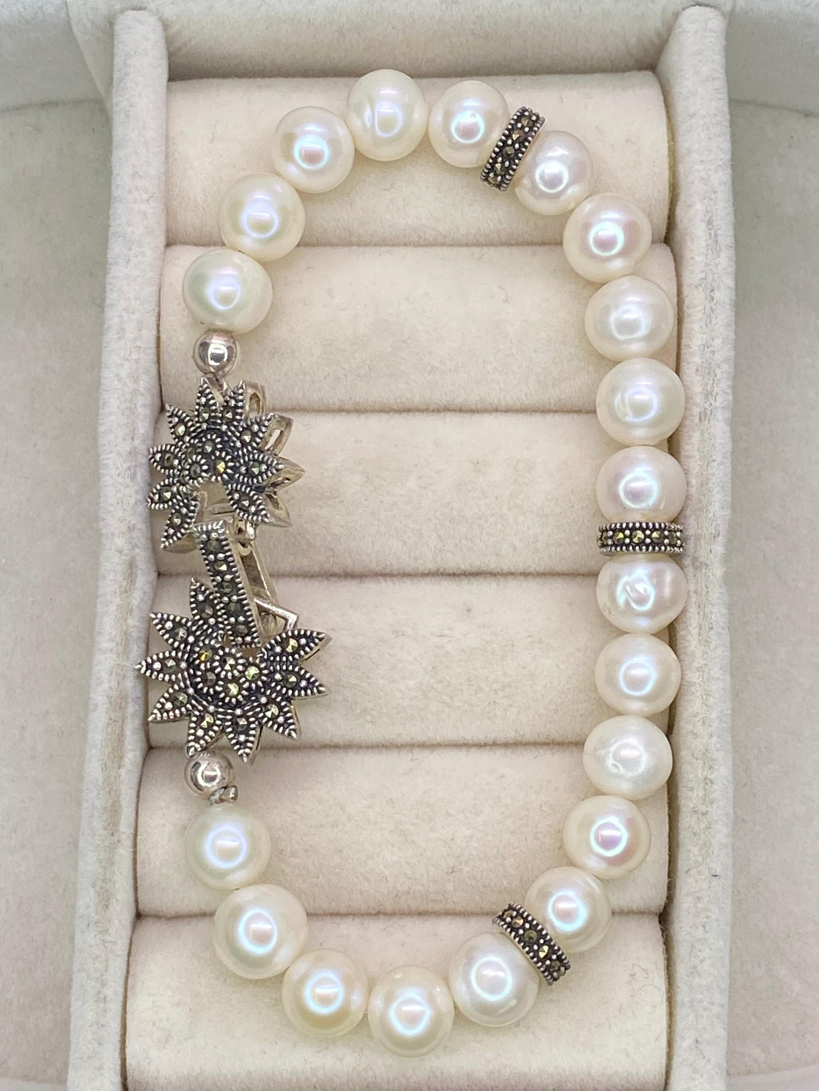 Pulseira Pérola  Flor Macassita