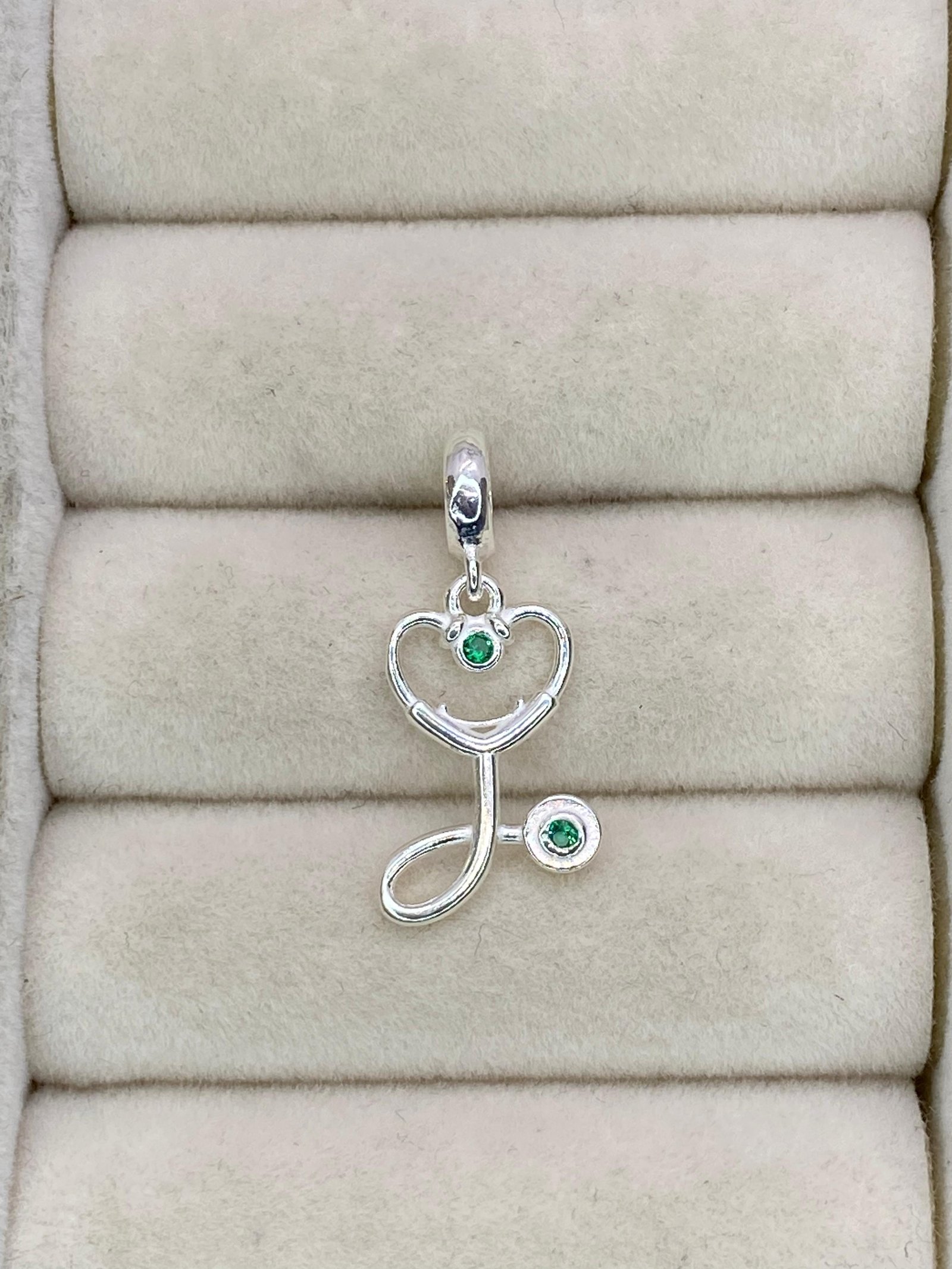 Berloque Estetoscópio