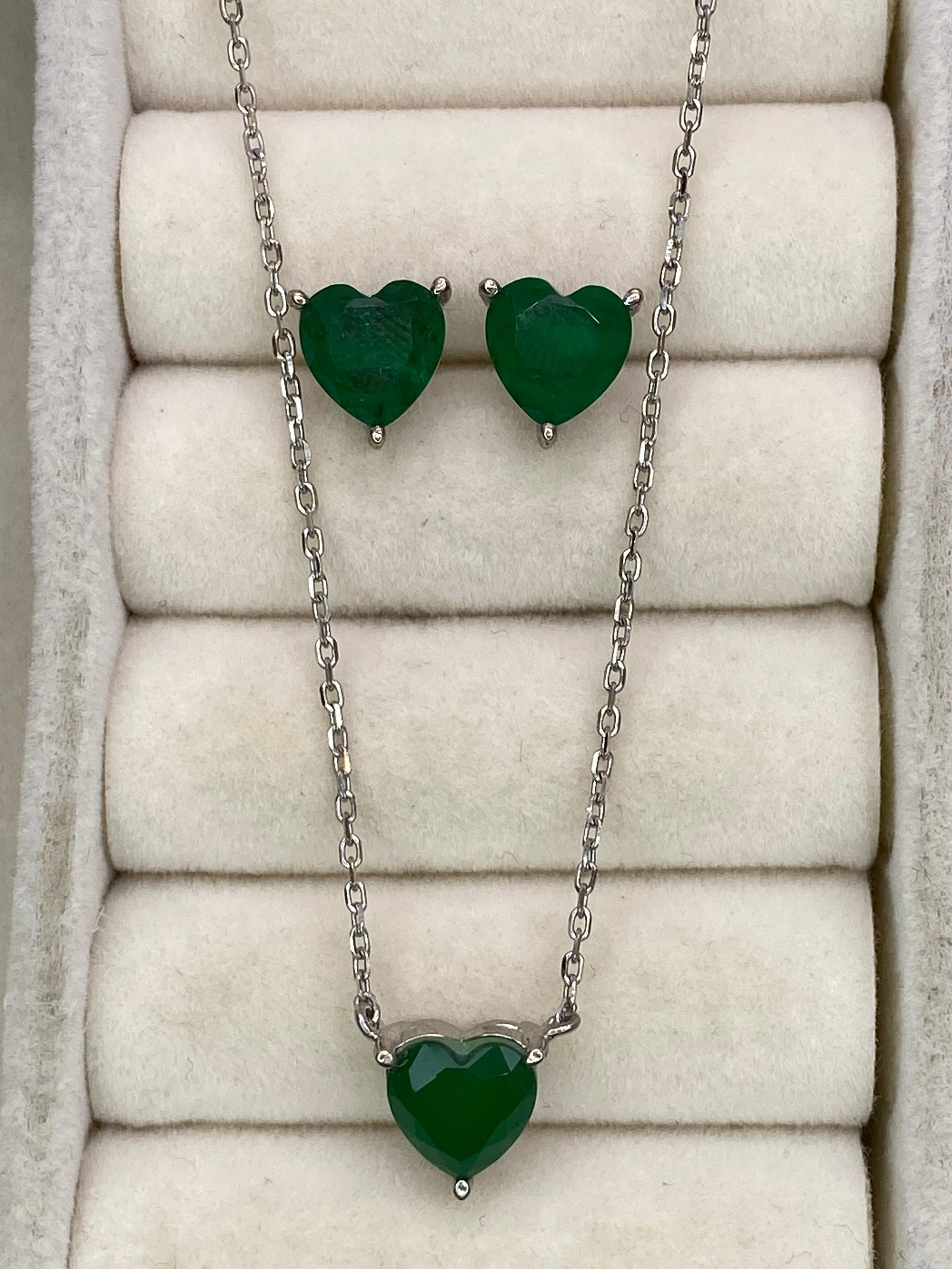 Conjunto Coração Esmeralda
