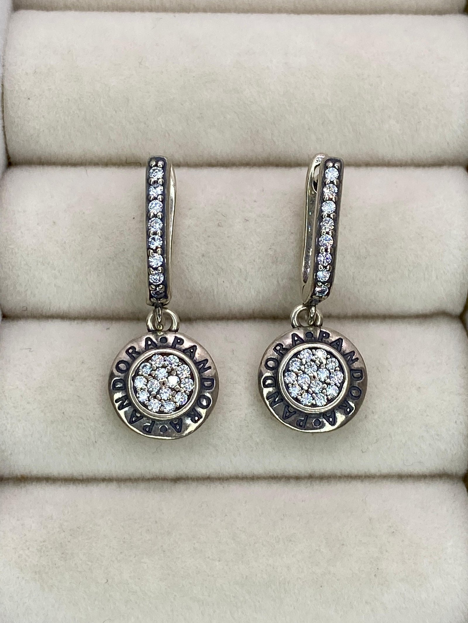 Brinco Argola click com pingente